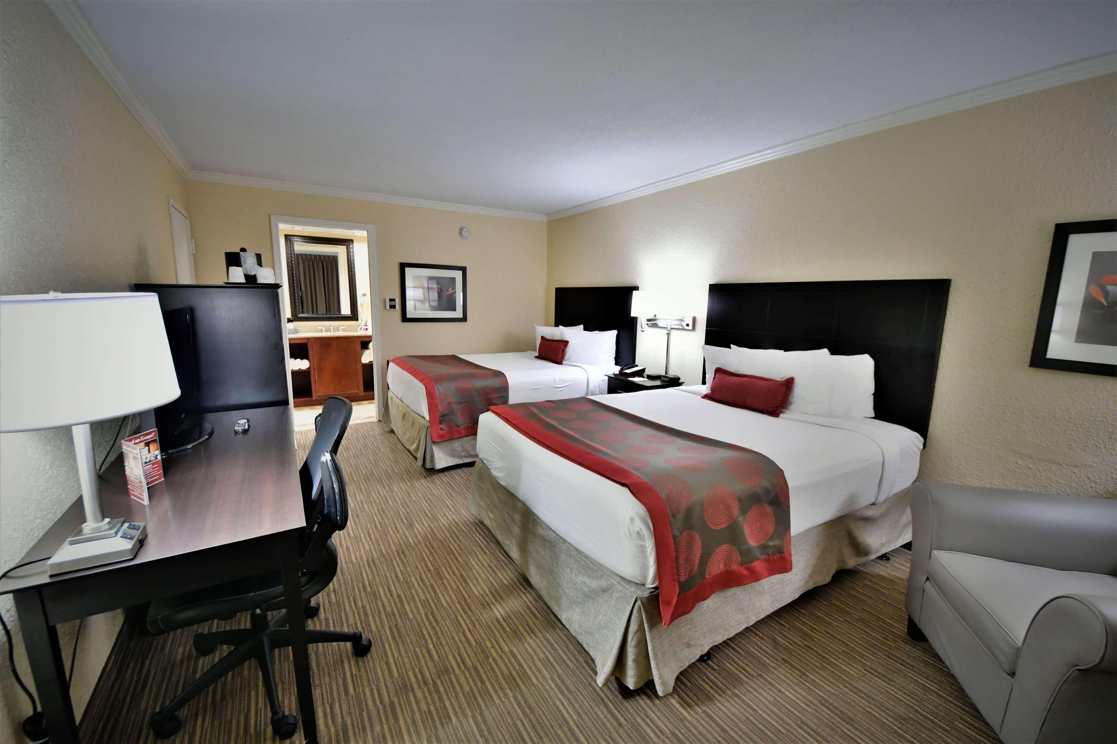 Ramada By Wyndham Jacksonville Hotel & Conference Center Eksteriør bilde