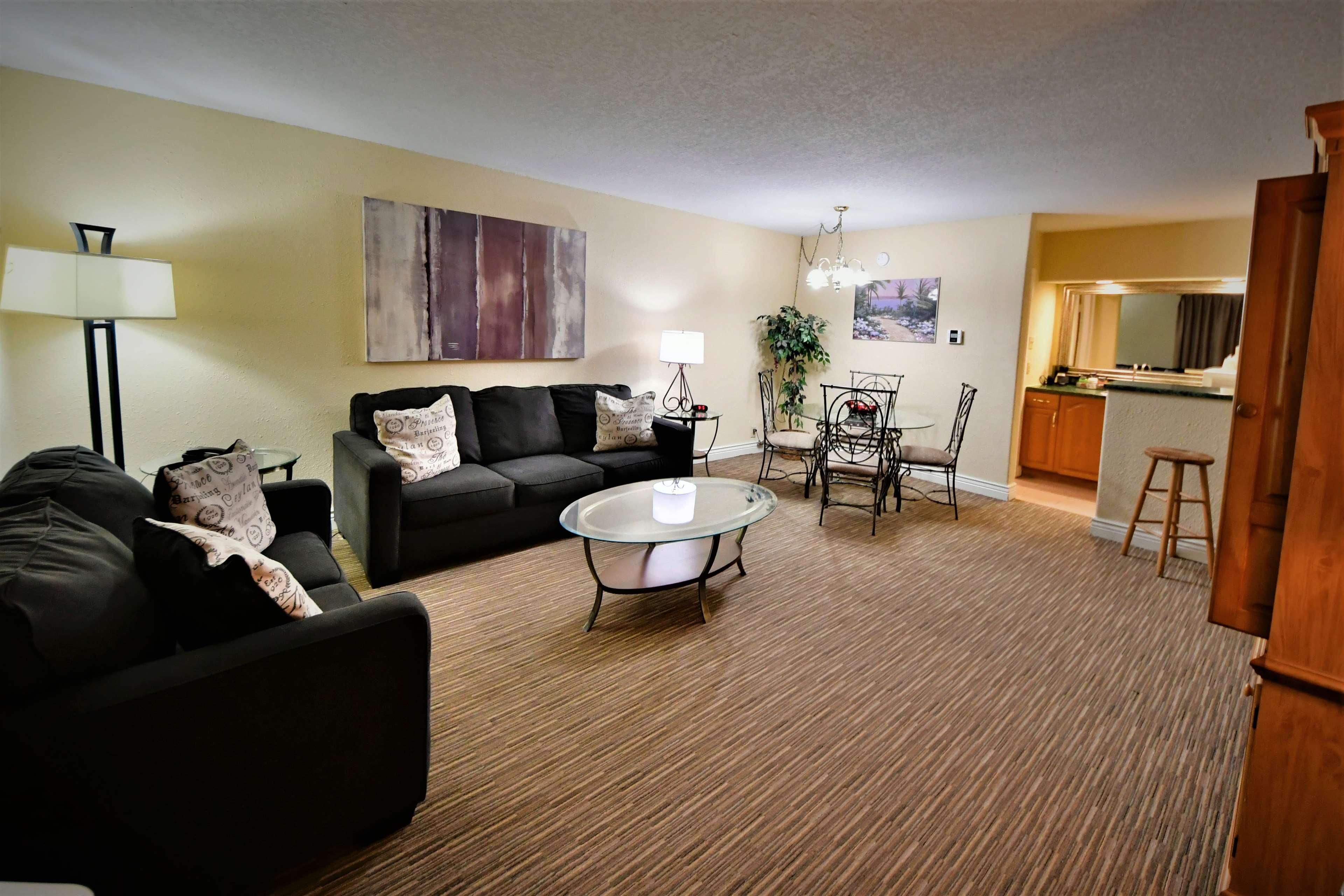 Ramada By Wyndham Jacksonville Hotel & Conference Center Eksteriør bilde